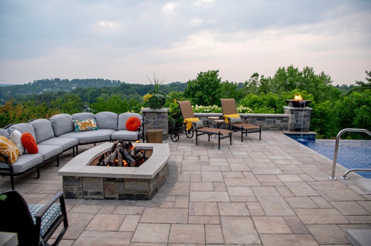 Outdoor kitchen, pool, and retreat