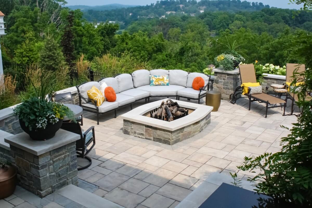 Outdoor kitchen, pool, and retreat